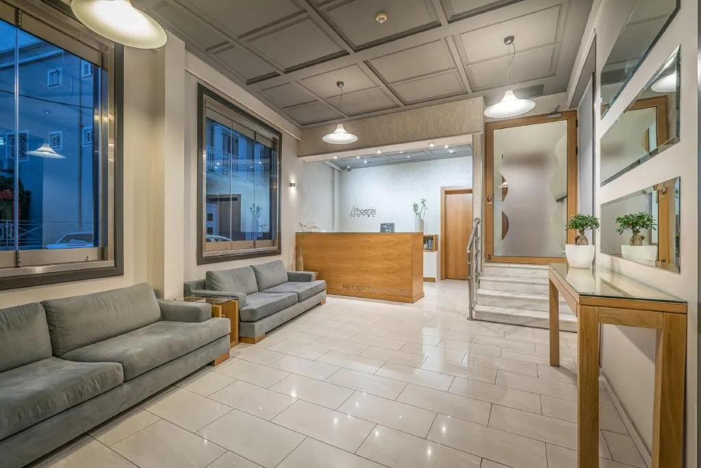 Lobby, Phoenix, Zante