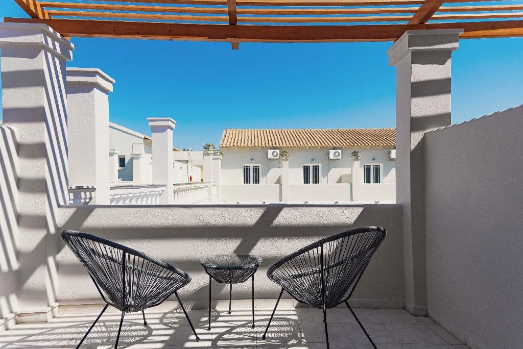 Double or Twin ONE BEDROOM ONE BATHROOM Room, La Playa Grande, Corfu