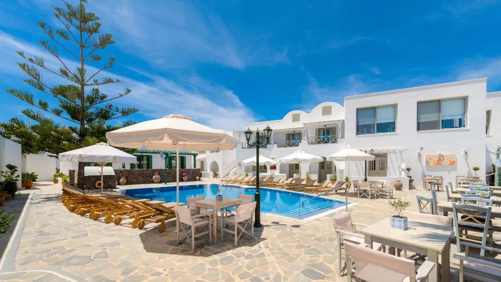 Pool, Mathios Village, Santorini