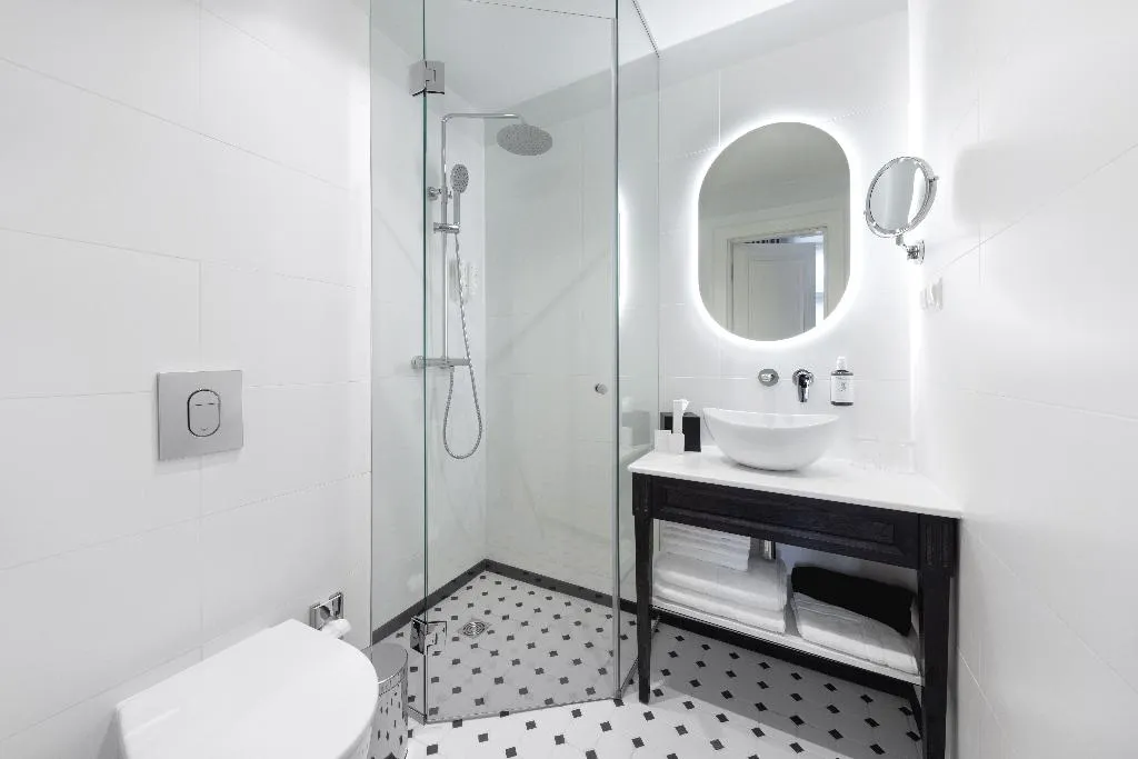 FAMILY ROOM CAPACITY 4 ONE BEDROOM Room, Nunne Boutique Hotel, Tallinn