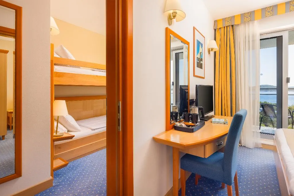 FAMILY ROOM SIDE SEA VIEW WITH BALCONY Room, Aminess Vival Grand Azur Hotel, Dubrovnik