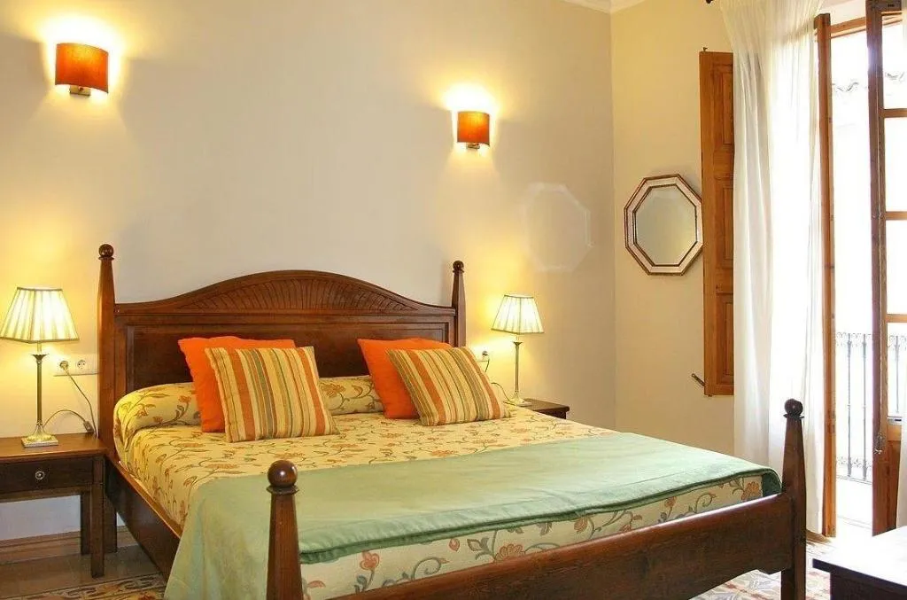 Room, Can Abril, Majorca