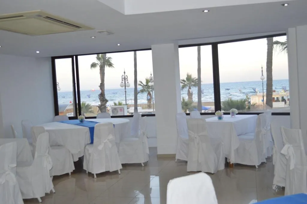 Restaurant, Les Palmiers Hotel, Cyprus