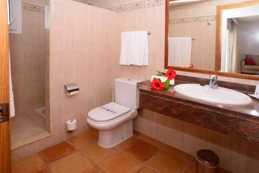 Room, Cala Llenya Resort Ibiza, Ibiza