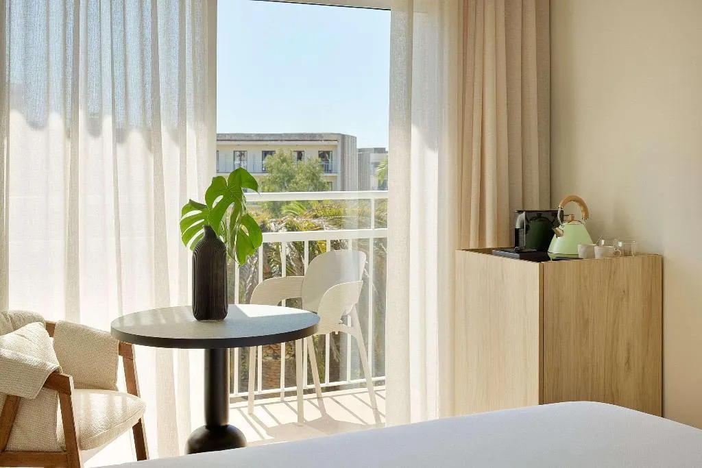 Double or Twin STANDARD Room, Melia Lloret de Mar, Costa Brava