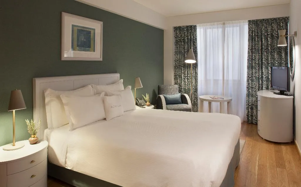 APARTMENT CLASSIC DELUXE Room, Altis Suites, Lisbon