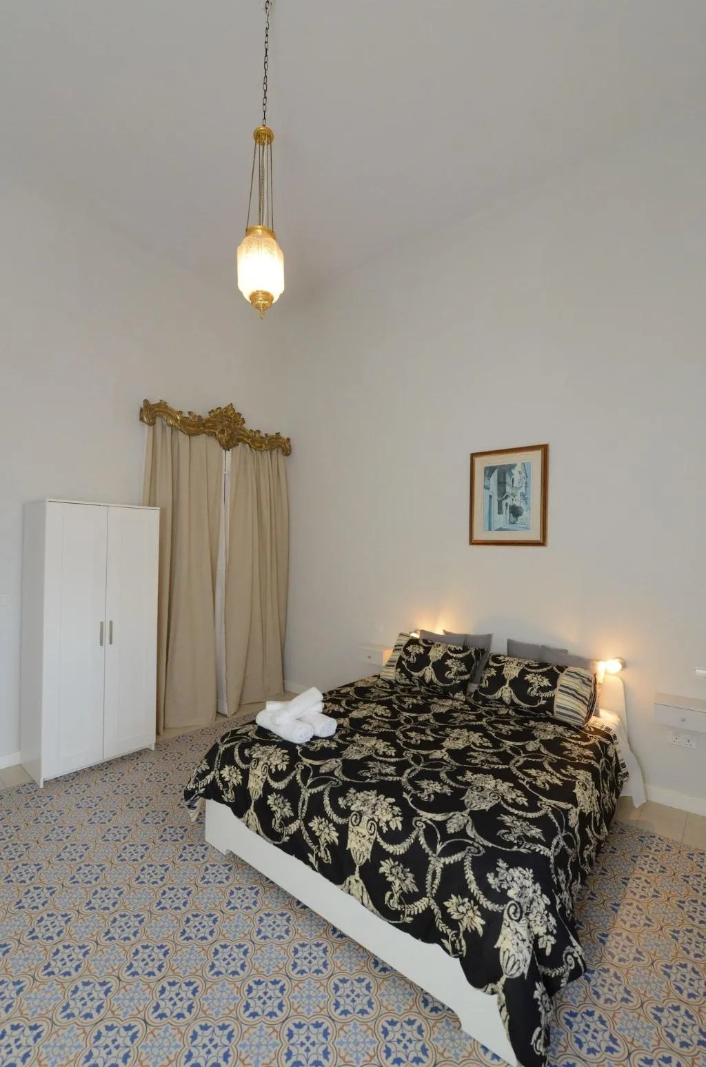 Room, Paulos Valletta, Malta