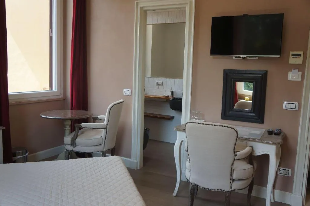 Room, Le Stanze Di Elle, Naples