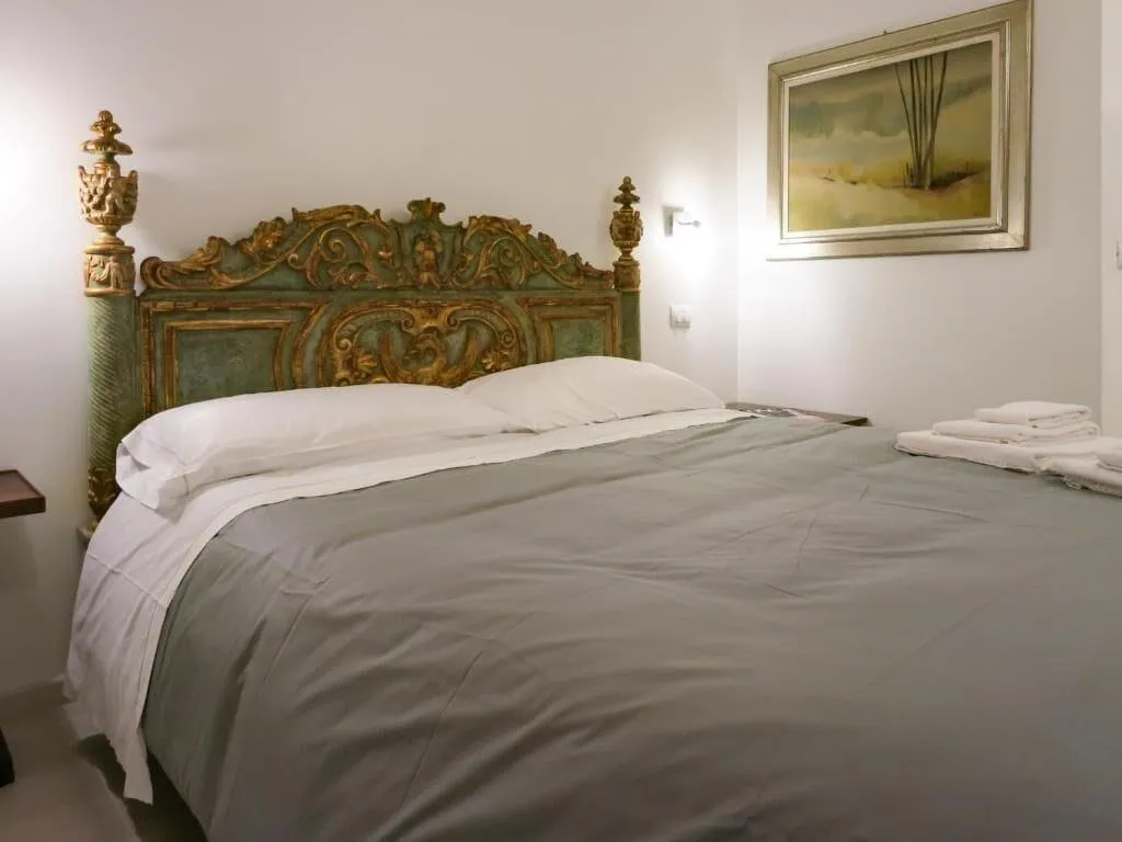 Room, La Locanda Del Pino, Milan
