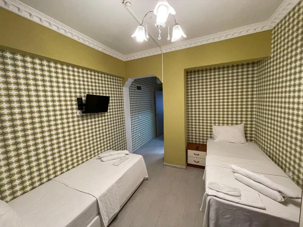 APARTMENT SEA VIEW CAPACITY 4 Room, Tayfun Hotel, Izmir