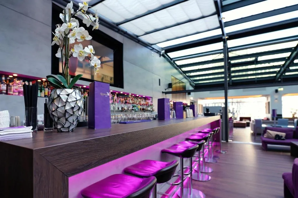Bar, Park Inn by Radisson Berlin Alexanderplatz, Berlin