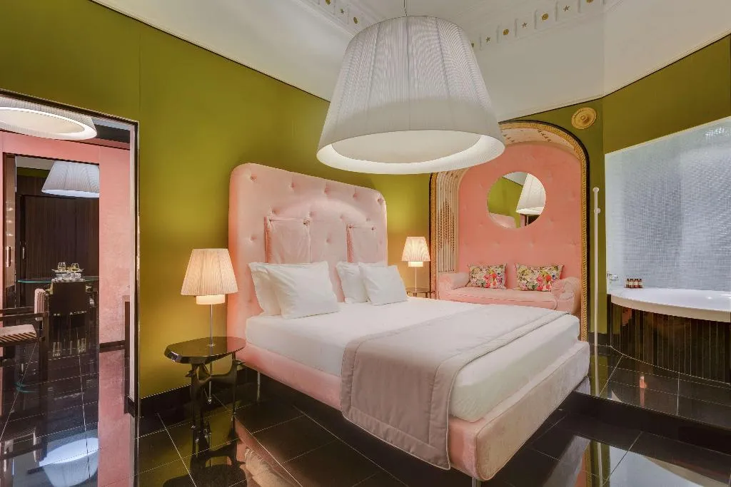 Room, Grand Hotel Palace Rome, Rome