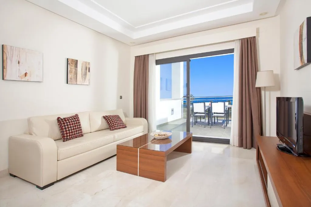 Double or Twin DELUXE Room, Estepona Hotel & Spa Resort, Costa Del Sol