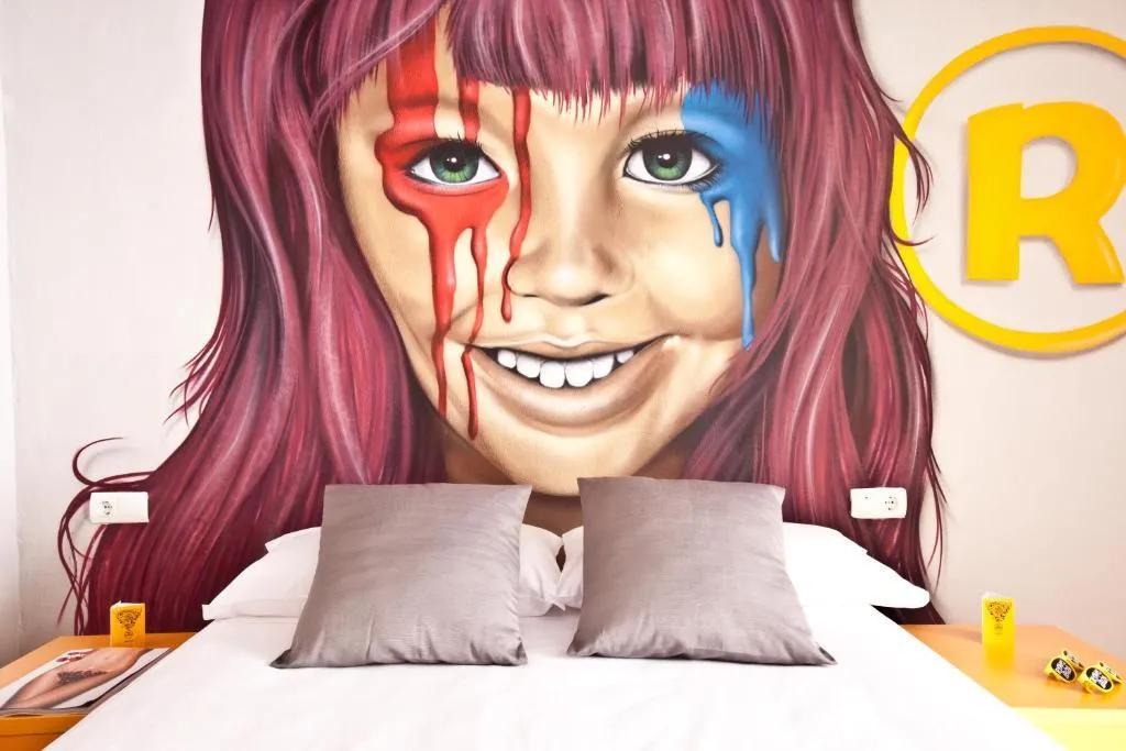 DOUBLE SINGLE USE STANDARD Room, Ryans La Marina, Ibiza