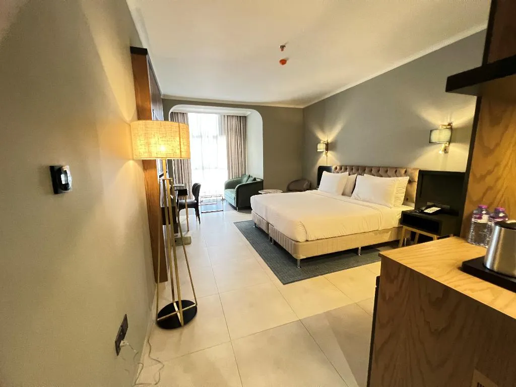 JUNIOR SUITE STANDARD Room, President Hotel Dubai, Dubai