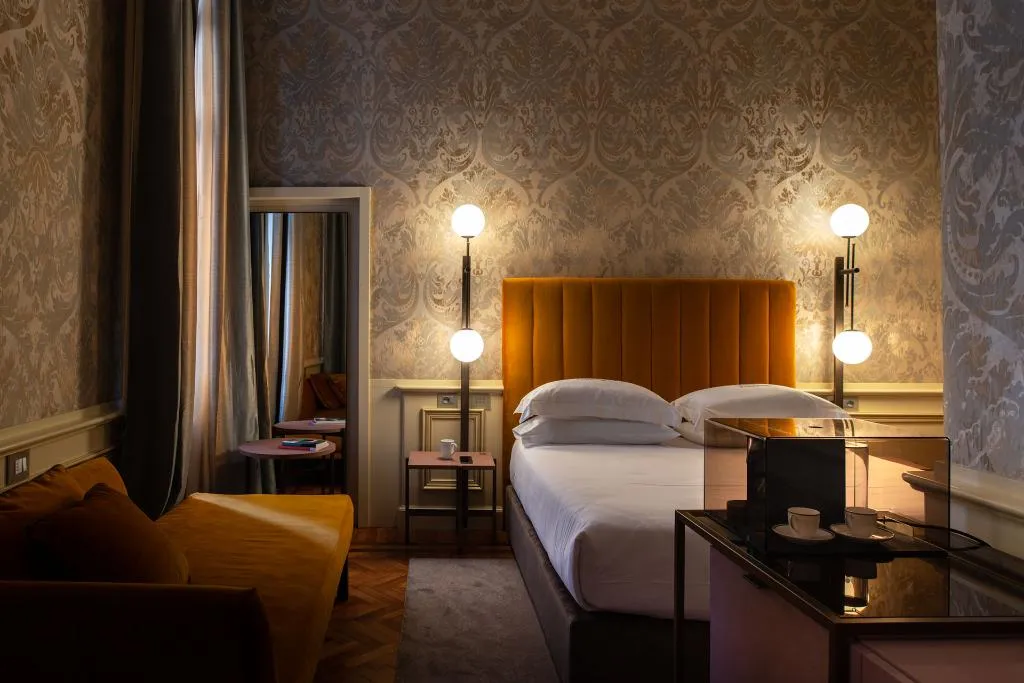 DOUBLE SUPERIOR Room, Eight Hotel Venezia, Venice