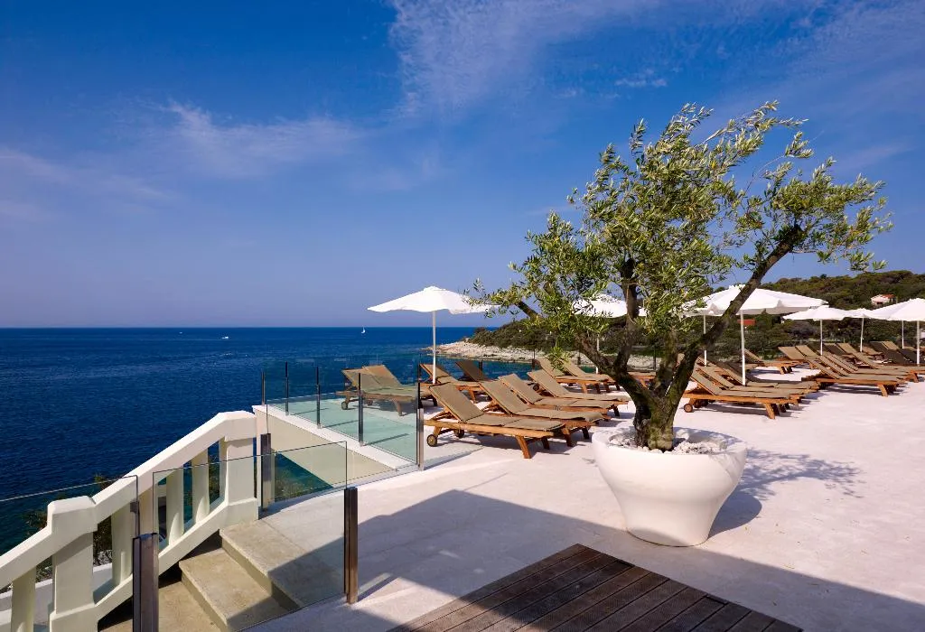 Terrace, Park Plaza Verudela Resort, Istria