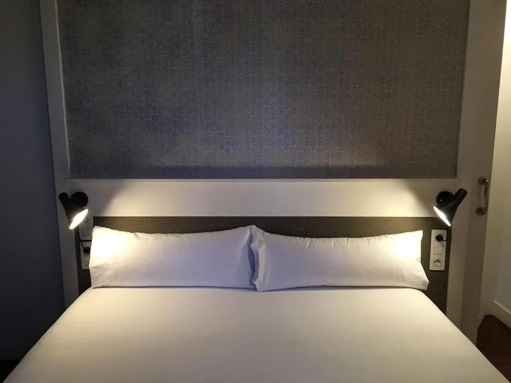 Room, Duquesa Suites, Barcelona