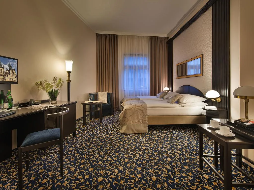 DOUBLE BUSINESS Room, EA Hotel Royal Esprit, Prague
