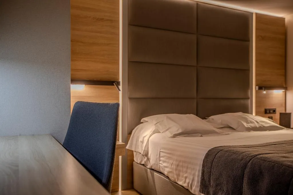 DOUBLE STANDARD Room, Liabeny, Madrid