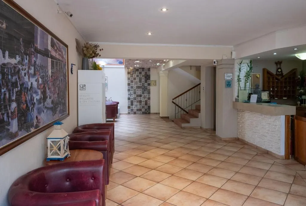 Lobby, Manos Maria, Crete