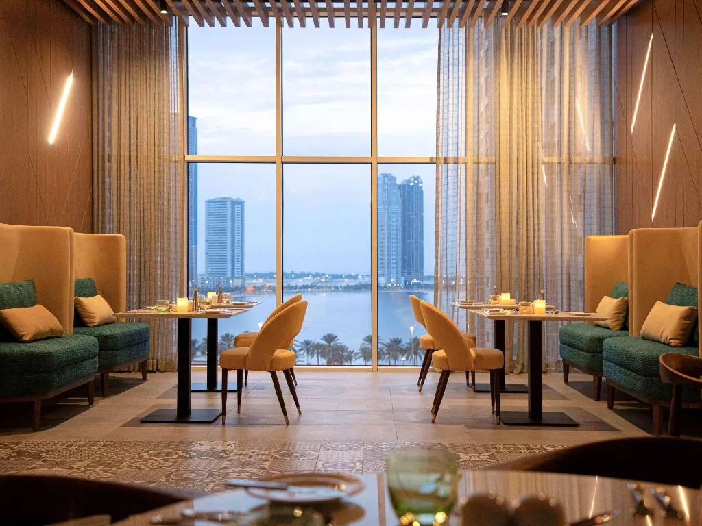 Restaurant, Pullman Sharjah, Dubai