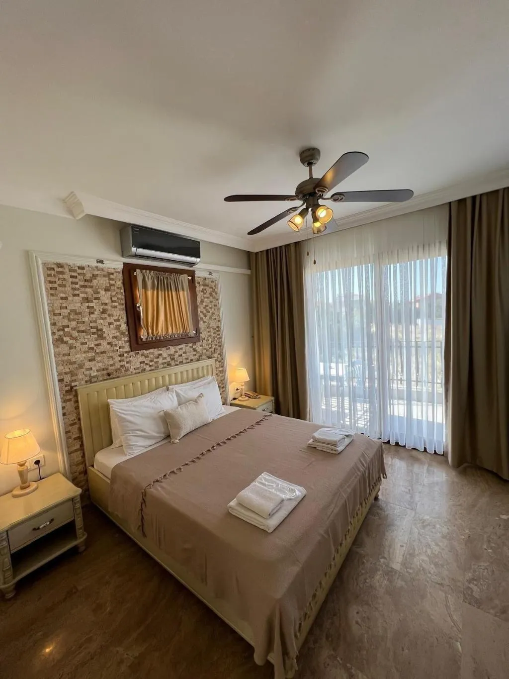 Room, Cunda Paradise Otel, Izmir