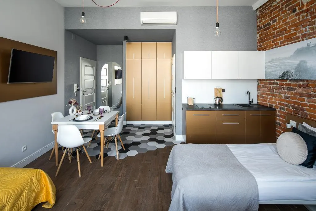 QUADRUPLE THREE BEDS Room, The Wavelo Collection, Krakow