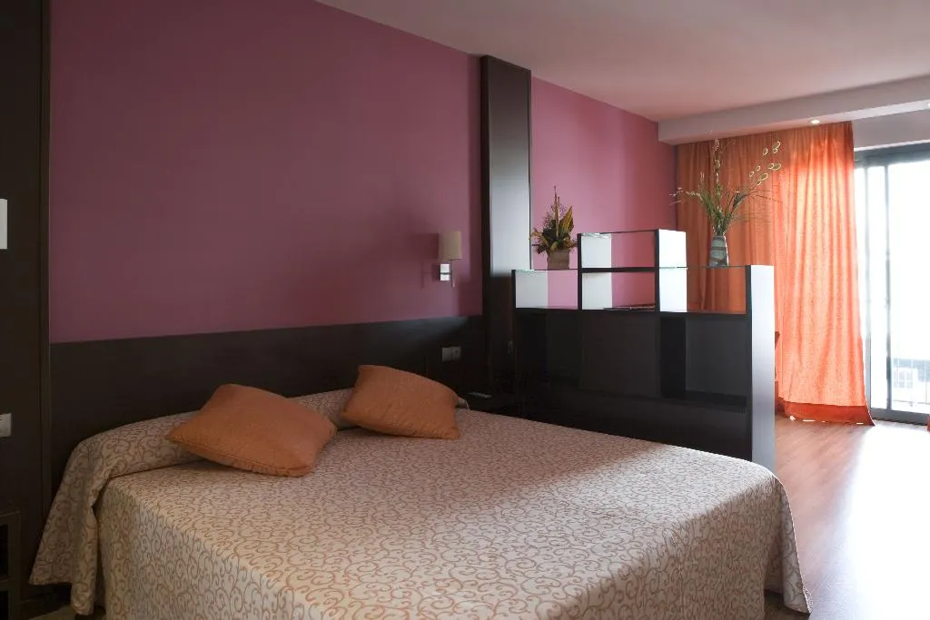 SUITE CAPACITY 2 Room, Loar Ferreries, Menorca
