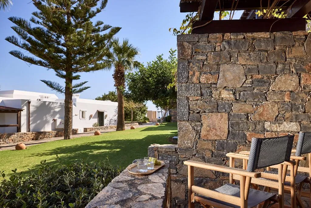 BUNGALOW GARDEN VIEW Room, Aquila Elounda Village Resort, suites & spa, Crete