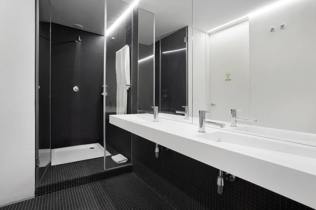 STUDIO SUPERIOR Room, Lisbon Serviced Apartments - Ascensor da Bica, Lisbon
