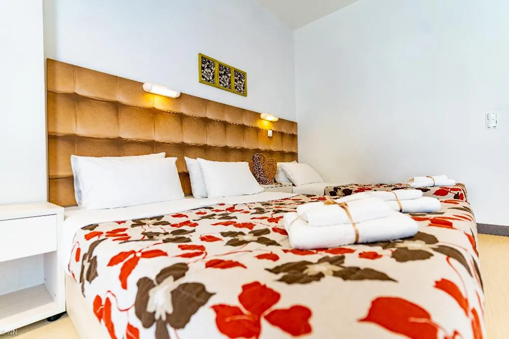 TRIPLE THREE BEDS Room, Dafni Plus, Thessaloniki