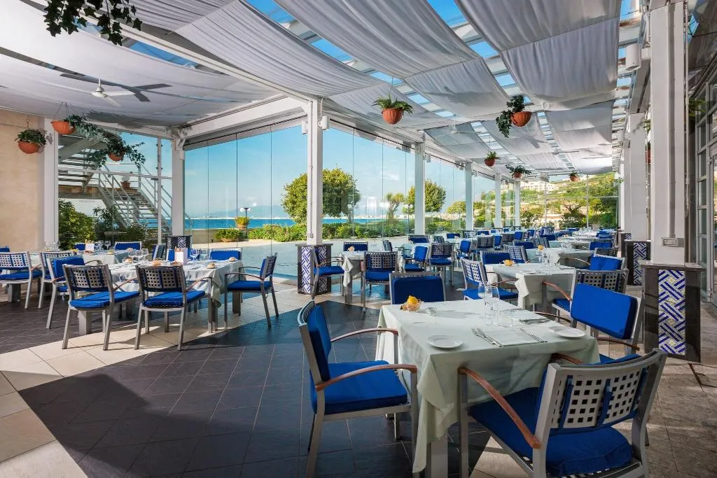 Restaurant, Towers Hotel Stabiae Sorrento Coast, Naples