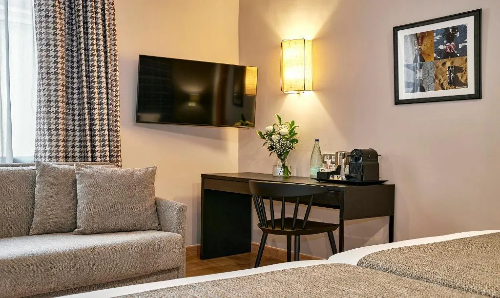 TRIPLE COMFORT Room, Hesperia Barri Gòtic, Barcelona