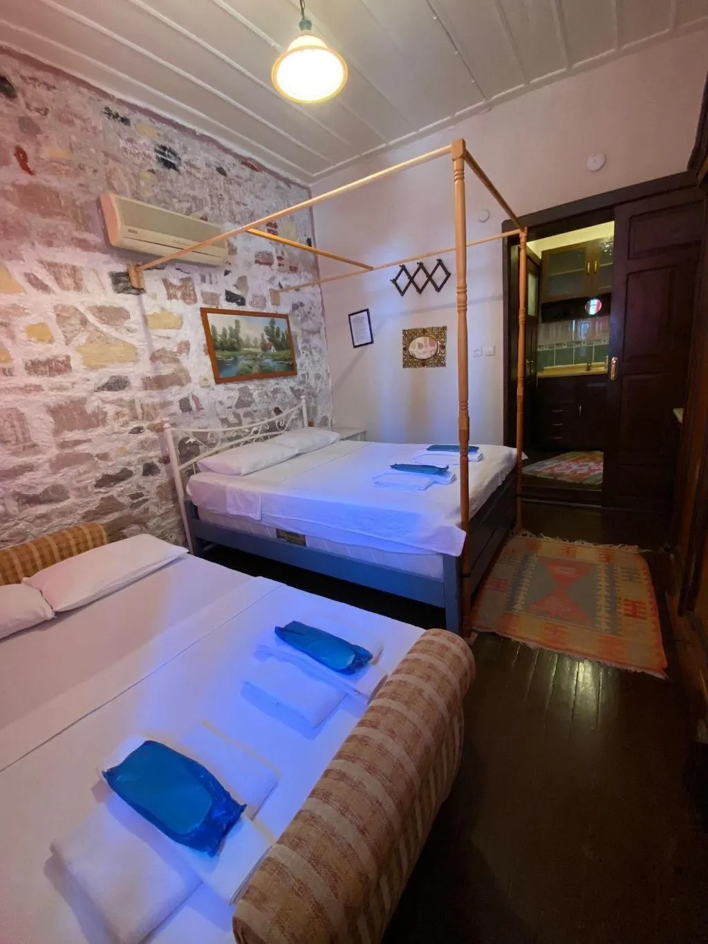Room, Cunda Zehra Teyzenin Evi, Izmir