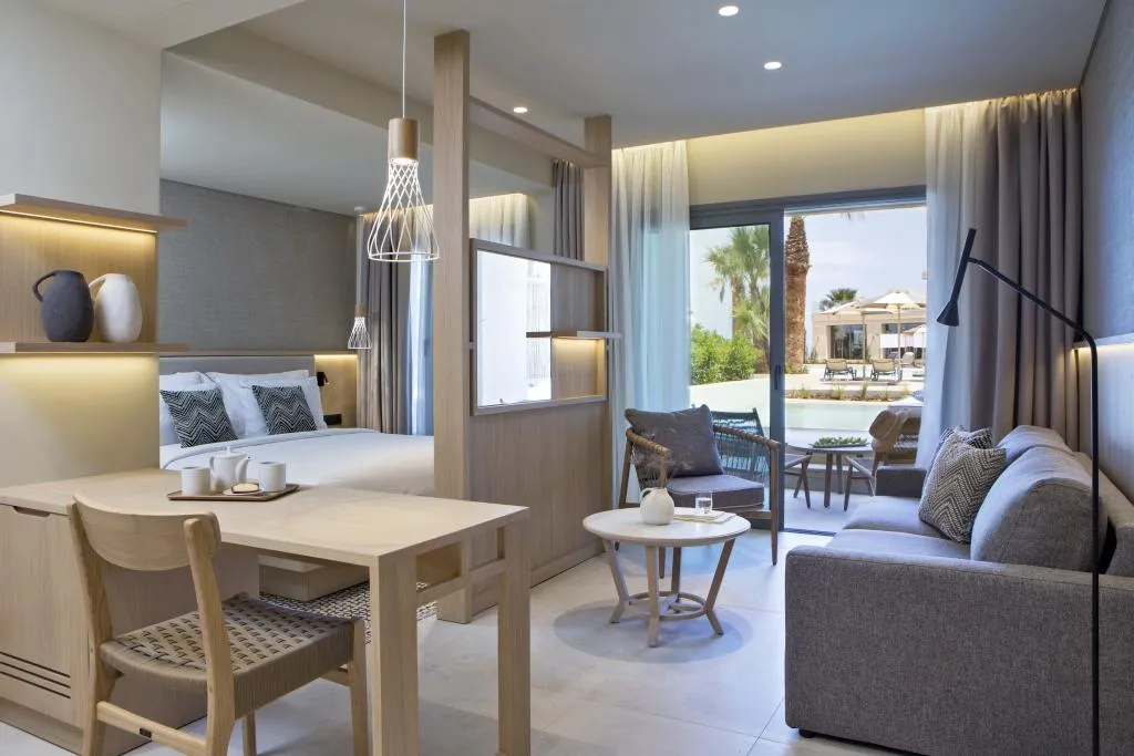 SUITE ONE BEDROOM Room, MERAVIA Leonardo Limited Edition, Halkidiki