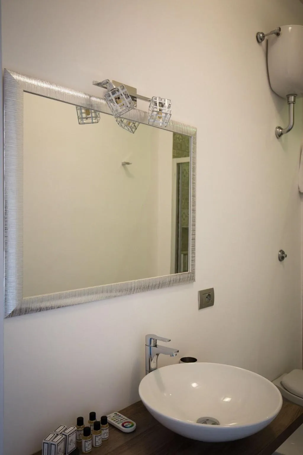 Room, B&B De Gasperi 55, Naples