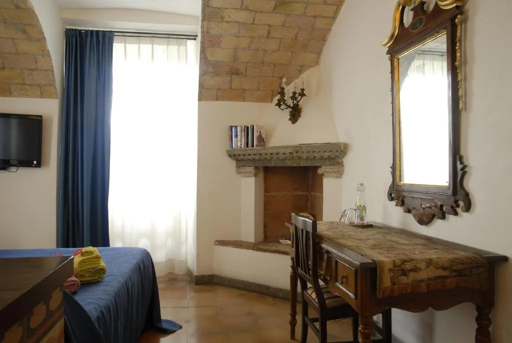 Room, Villino Corbelli, Rome