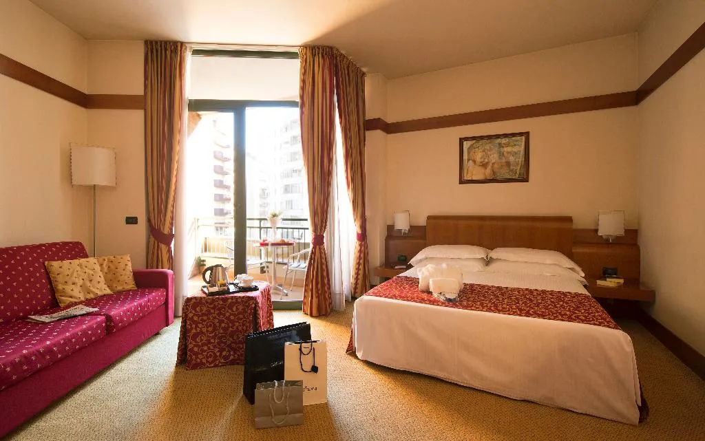 DOUBLE SINGLE USE DELUXE Room, Milano Re Hotel, Milan