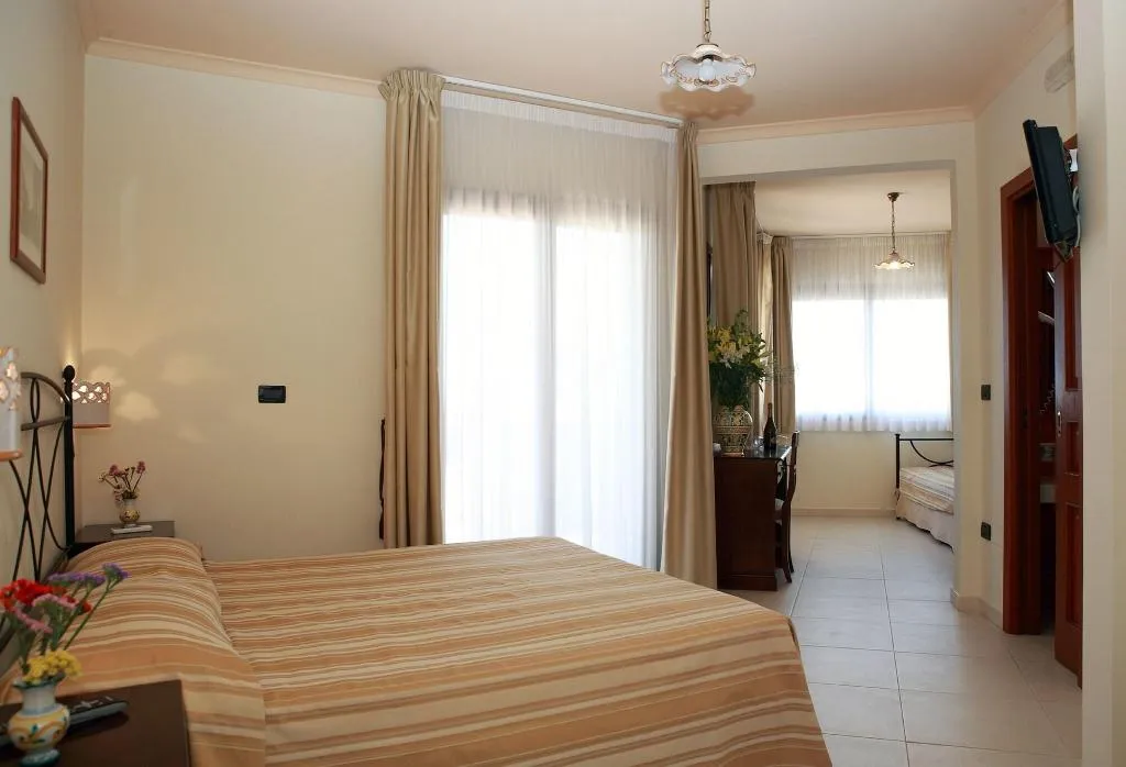 Room, B&B Villa Cristina, Taormina