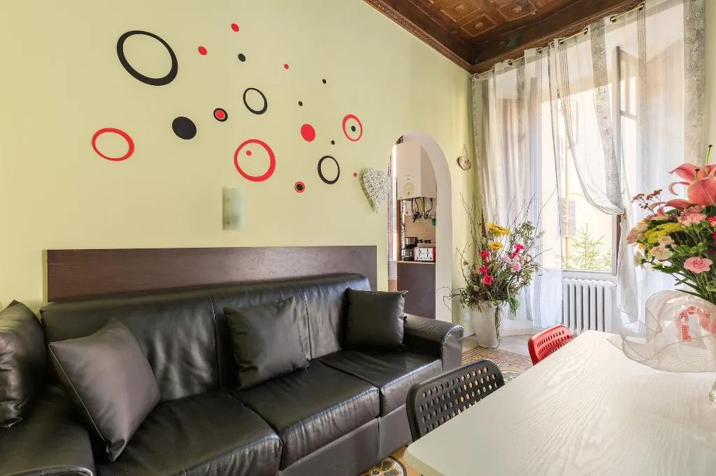 Room, Do Domus, Naples