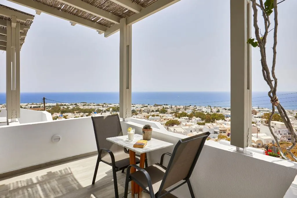Double or Twin DELUXE SIDE SEA VIEW Room, Acropole Sunrise, Santorini