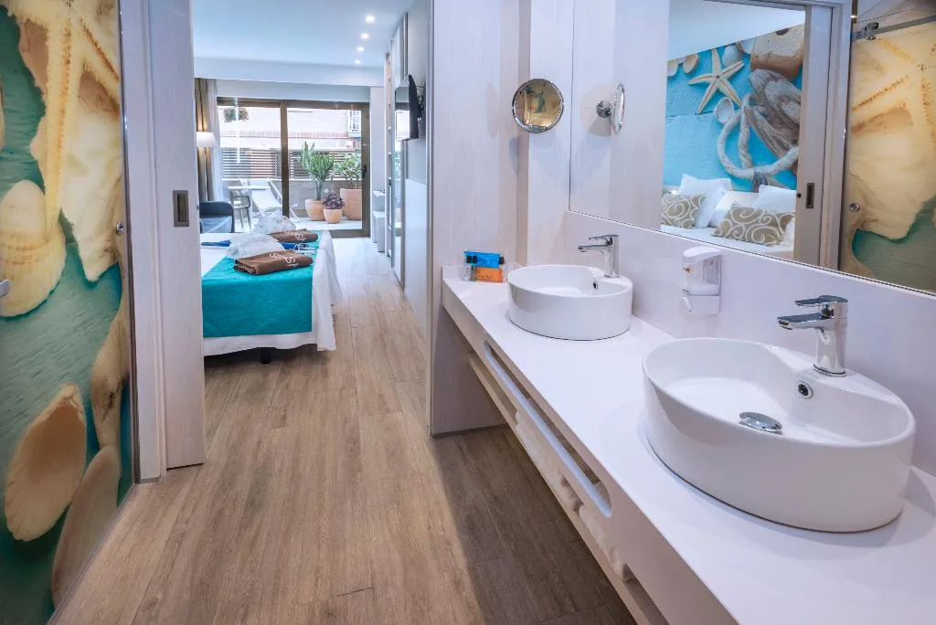 Double or Twin PREMIUM Room, Sumus Stella and Spa, Costa Brava