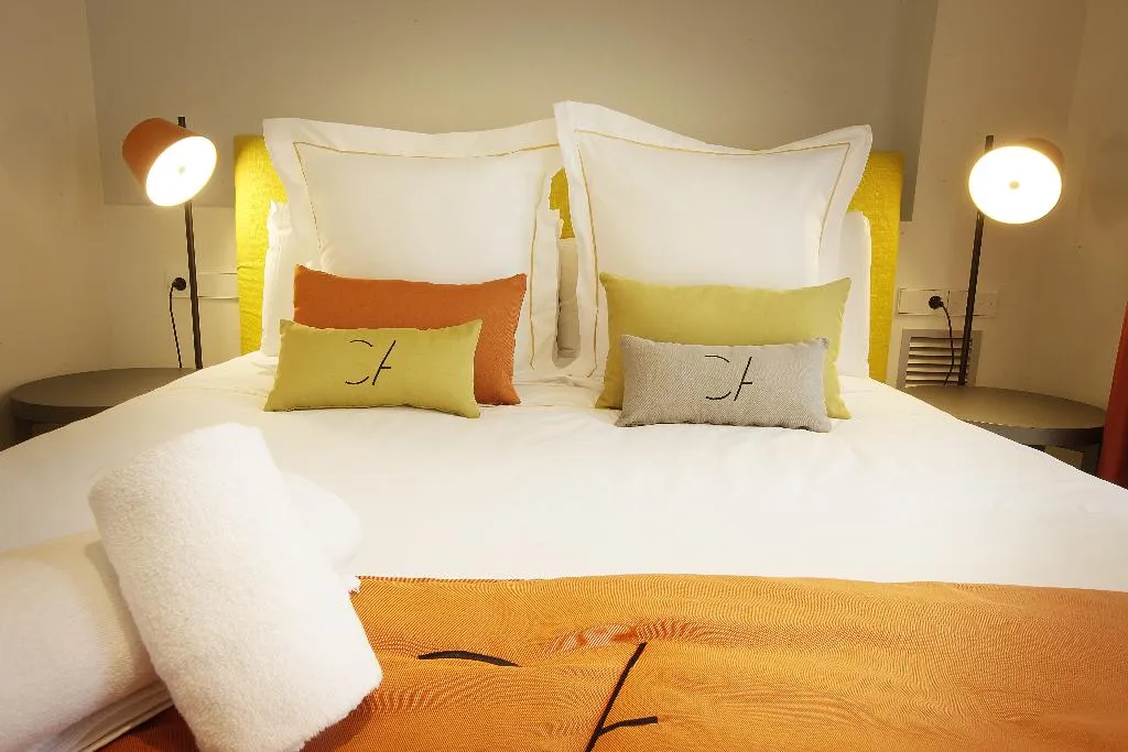 APARTMENT THREE BEDROOMS Room, Cosmo Apartments Rambla de Catalunya, Barcelona