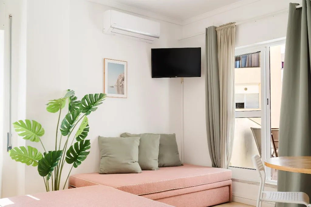 FAMILY ROOM WITH TERRACE Room, Villa Paraiso Da Caparica, Lisbon
