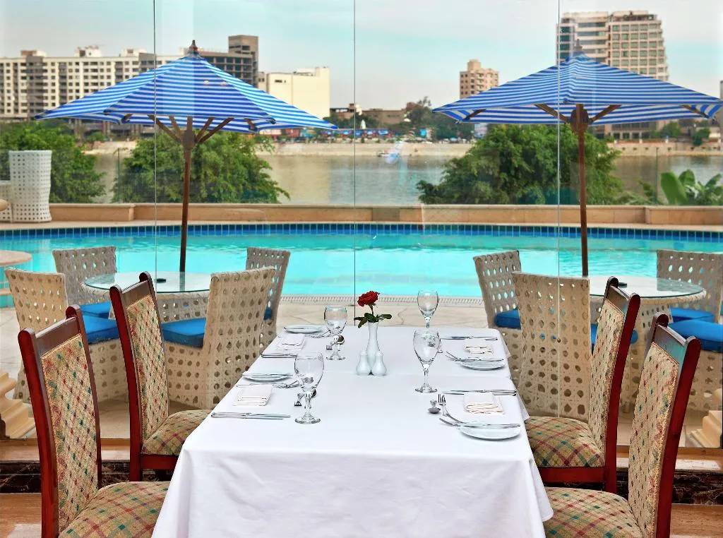 Restaurant, Hilton Zamalek Residence Cairo, Cairo