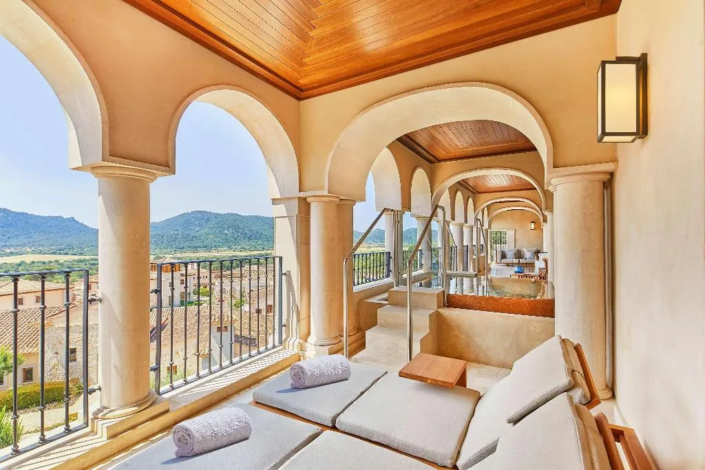Room, Cap Vermell Grand Hotel, Majorca