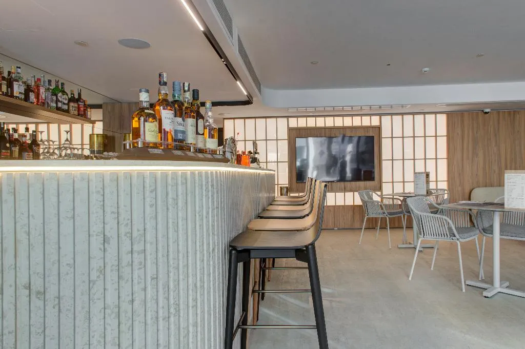 Bar, Noru Hotel, Malta