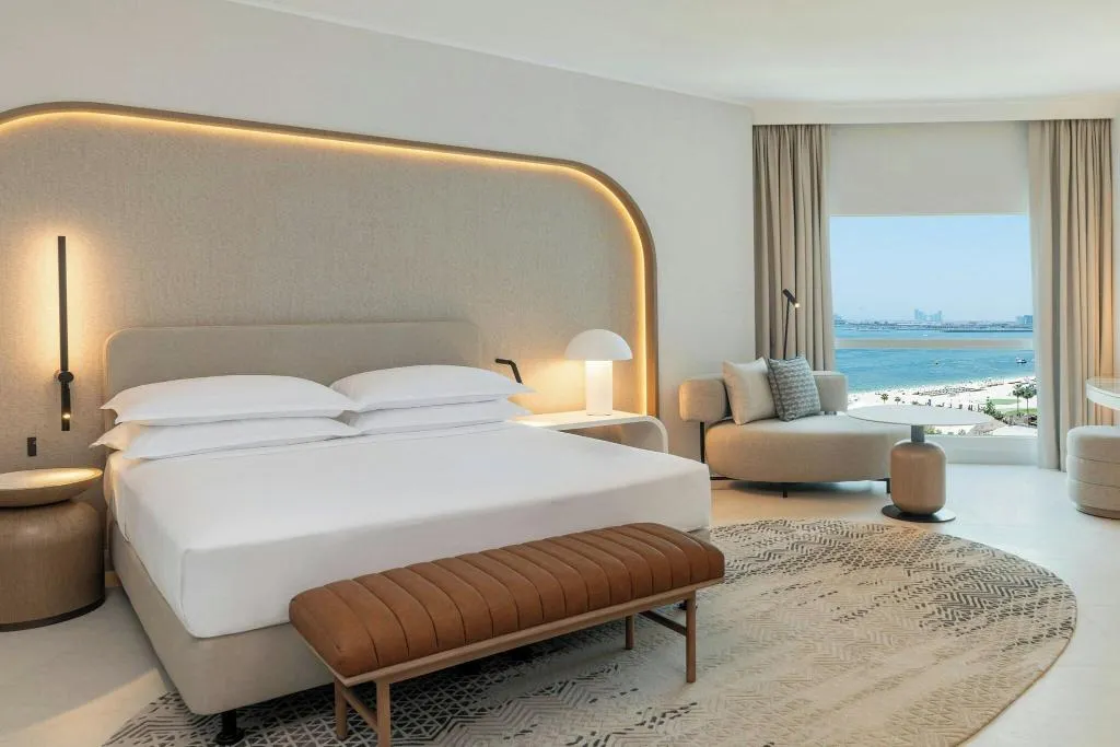 SUITE PREMIUM SEA VIEW Room, Sheraton Jumeirah Beach Resort, Dubai