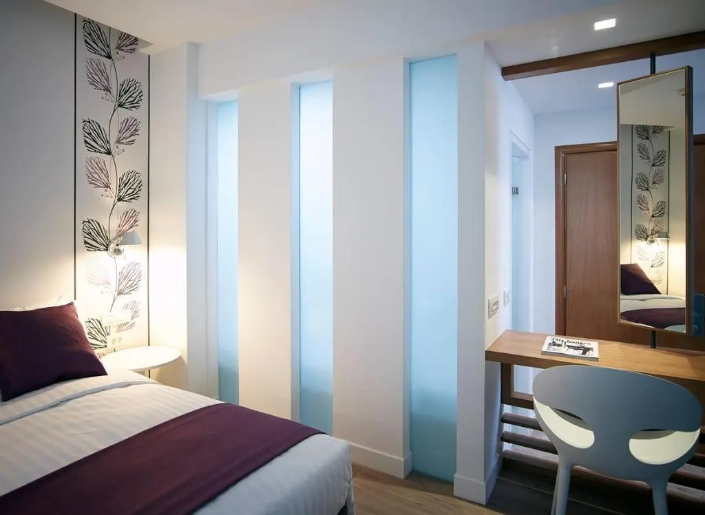 Room, Amazon Hotel, Athens